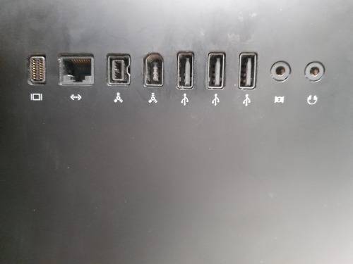 **LIQUIDATION STOCK***APPLE  IMAC A1224A 20 INCH ALL IN 1 DESKTOP PC**SHOWS WHITE SCREEN***