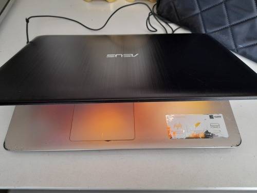 *PRE SUMMER DEAL***ASUS VIVOBOOK MAX F541N WITH CHARGER AND  FREE LAPTOP BAG***