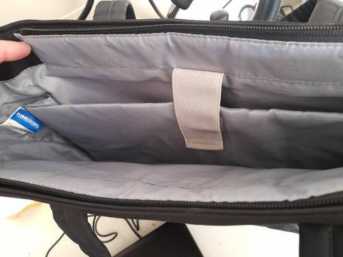 *PRE SUMMER DEAL***ASUS VIVOBOOK MAX F541N WITH CHARGER AND  FREE LAPTOP BAG***