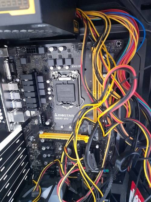 *MONTH END DEAL*NEW HALF BUILT GAMING PC*ARMAGGEDDON CHASIS,PSU,WITH LEDS,BIOSTAR MOTHERBOARD,128SSD