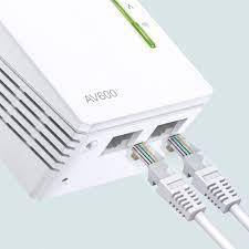 ****DEMO TP-LINK  AV600 OWERLINE STARTER KIT COMBO**R1500 RETAIL*R99 FREIGHT*