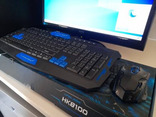 *CRAZY CHRISTMAS DEAL*I3 COMPLETE PC WITH NEW WIRELESS KEYBOARD/MOUSE,WEBCAM, SPEAKERS ETC**
