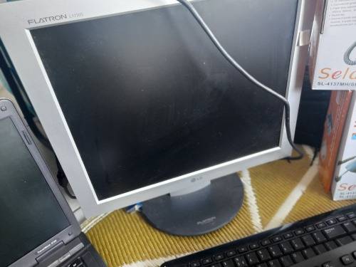 *STOCK CLEARANCE**BULK LOT OF ELECTRONICS*PRINTER,LAPTOP,SCREEN,PHONES,KEYBOARDS ETC*FAULTY/UNTESTED