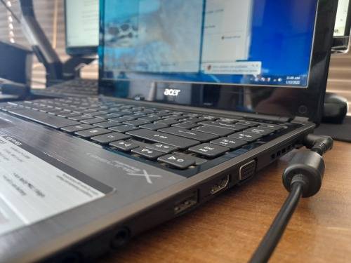 *NEW YEAR DEAL*Acer Aspire TimelineX 3820T - Intel Core i3*was over R8000 when it was new*