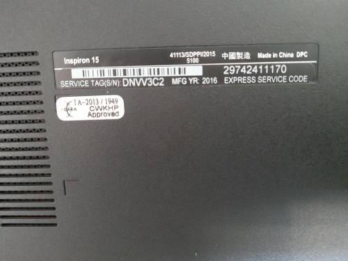 *DELL INSPIRON 15 LAPTOP*LOOKS LIKE NEW WITH CHARGER*POWERS ON ,BLANK SCREEN*