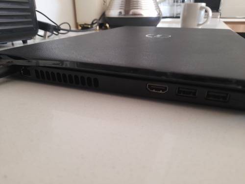 *i3 DELL INSPIRON 15 3000 LAPTOP*LOOKS LIKE NEW IN BOX,CHARGER*POWERS ON ,BLANK SCREEN*