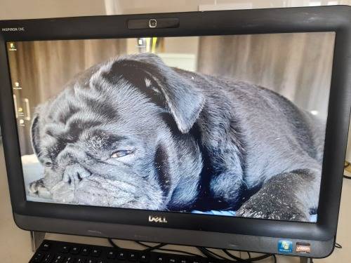 **LIQUIDATION STOCK**DELL INSPIRON ONE 2205, 21INCH ALL IN ONE DESKTOP WITH KEYBOARD AND MOUSE*