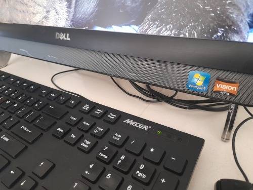 **LIQUIDATION STOCK**DELL INSPIRON ONE 2205, 21INCH ALL IN ONE DESKTOP WITH KEYBOARD AND MOUSE*