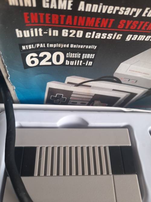 *BULK LOT ELECTRONICS: SMART WATCH,WATCHES,HDD,HEADSET,TV GAMESDVD SCREEN,CHARGERS,BATTEIRES ETC**
