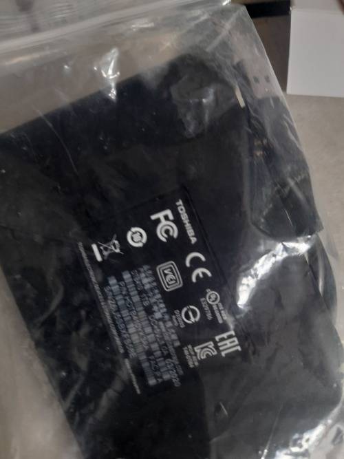*BULK LOT ELECTRONICS: SMART WATCH,WATCHES,HDD,HEADSET,TV GAMESDVD SCREEN,CHARGERS,BATTEIRES ETC**