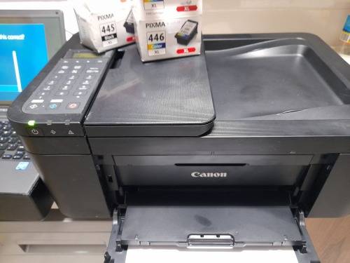 **CANON TR4540 3 IN 1 WIFI COLOUR PRINTER*NEW ORIGINAL XL CARTRIDGES INC(R500 EACH)**