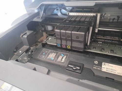 *HP OFFICEJET PRO 8720 ALL-IN-ONE WIFI TOUCH SCREEN PRINTER**OVER R5000 IN STORE**