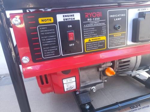 *ONCE OFF OFFER*DEMO RYOBI RG-1200 1.2KVA 4 STROKE GENERATOR IN B0X*WORKS**R4500 RETAIL**