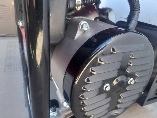 *ONCE OFF OFFER*DEMO RYOBI RG-1200 1.2KVA 4 STROKE GENERATOR IN B0X*WORKS**R4500 RETAIL**