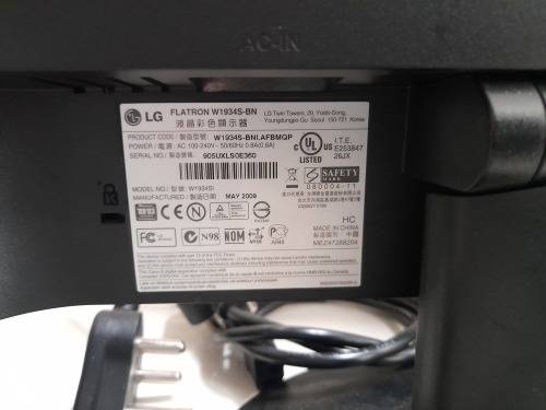 *BULK LIQUIDATION 4 X PC SCREENS, LG, SAMSUNG, PHILLIPS ETC, WITH POWER CORDS*ONE BID FOR ALL 4**