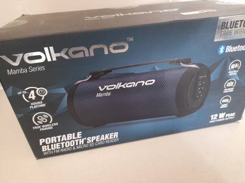 *AWESOME COMBO DEAL*BRAND NEW SAMSUNG A3 CORE+VOLKANO BT SPEAKER+10 000MAH POWER BANK*1 BID FOR ALL*