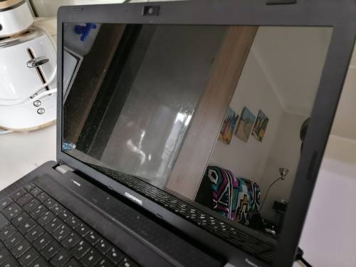 *LIQUIDATION STOCK*COMPAQ PRESARIO CQ56 LAPTOP*POWERS ON SCREEN BLANK*SOLD AS IS**