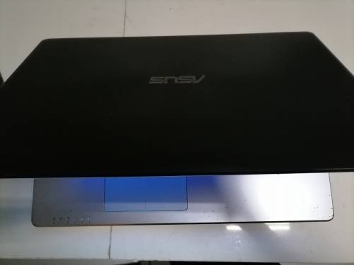 *PAY DAY DEALS*GOOD SPECS*I5 ASUS X550D,8GB RAM, 1TB HDD,W10,INTEL HD GRAPHICS 4000**