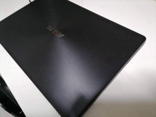 *PAY DAY DEALS*GOOD SPECS*I5 ASUS X550D,8GB RAM, 1TB HDD,W10,INTEL HD GRAPHICS 4000**