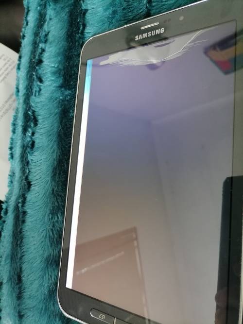 *WEEKEND SPECAIL**SAMSUNG ACTIVE 8` TABLET WATER/DUST RESISTANT(CRACKED LCD,NO BATTERY)*