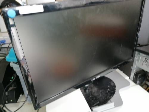 *BULK LOT OF AWESOME ELECTRONICS*HP PRINTER, NEW PHONE,TABLET,PC SCREEN,WIFI ROUTER,KEYBOARDS,HDD ET