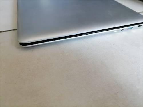 *SPRING CLERANCE**ILIFE ZED AIR PLUS*POWERS ON SOMETIMES AND SHOWS LOGO*SOLD AS IS*BATTERY HAS POWER