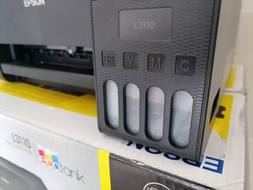 *LIKE NEW EPSON 3111 ECOTANK PRINTER IN BOX WITH MANUAL AND DISK AND CABLE*R3300 IN STORE**