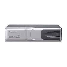 *BRAND NEW PIONEER CDX-P670 6 DISK CD SHUTTLE IN BOX WITH ACCESSORIES**OVER R1500 RETAIL