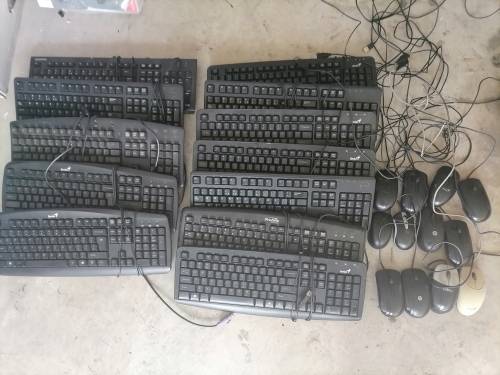 *COMAIR LIQUIDATION*LOT OF 12 X KEYBOARDS AND 12 X MOUSE**ONE BID FOR THE LOT**