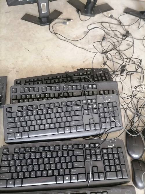 *COMAIR LIQUIDATION*LOT OF 12 X KEYBOARDS AND 12 X MOUSE**ONE BID FOR THE LOT**
