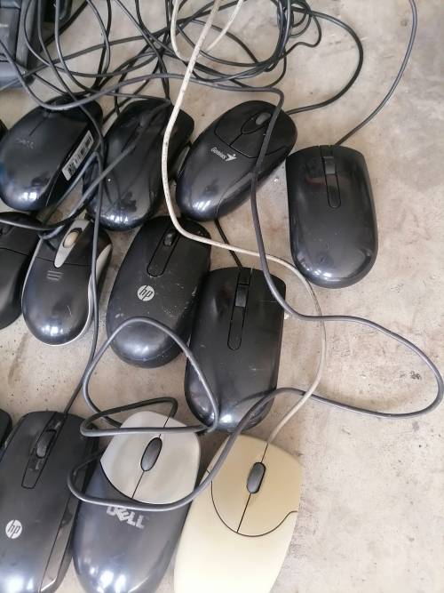 *COMAIR LIQUIDATION*LOT OF 12 X KEYBOARDS AND 12 X MOUSE**ONE BID FOR THE LOT**