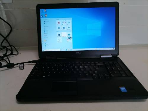 **PREOWNED I5 DELL E5540 4TH GEN LAPTOP*4GB RAM,WINDOWS 10 ETC *R13 000 NEW IN STORE