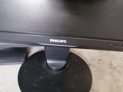 *COMAIR LIQUIDATION*LOT OF 4X PC SCREENS**BENQ,SAMSUNG,PHILLIPS,LG*ONE BID FOR ALL*WORKING**