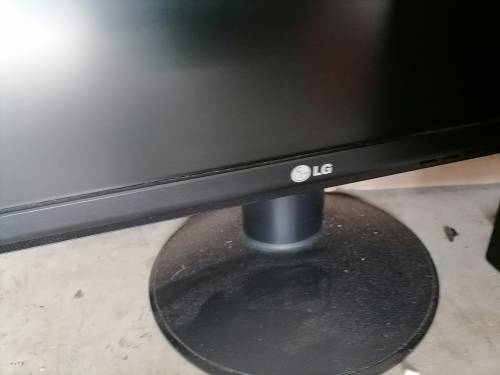 *COMAIR LIQUIDATION*LOT OF 4X PC SCREENS**BENQ,SAMSUNG,PHILLIPS,LG*ONE BID FOR ALL*WORKING**