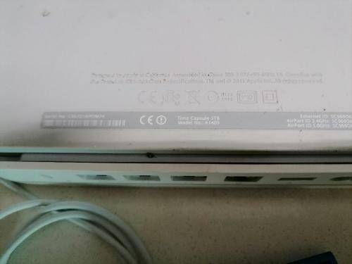 *LOT OF APPLE ITEMS*APPLE A1285 IPOD+APPLE A1409 TIME CAPSULE*BOTH SOLD AS IS*ONE BID FOR BOTH*