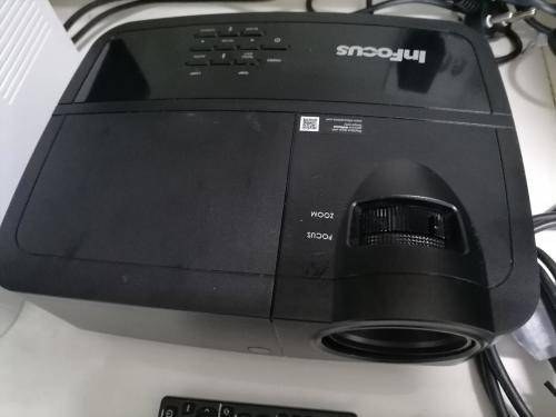 **BLACK FRIDAY*FREE FREIGHT*INFOCUS 3D READY IN114 PROJECTOR WITH REMOTE*ONLY 165HRS*R7000 IN STORE*