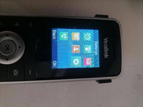 *COMPANY LIQUIDATION*SET OF YEALINK IP CORDLESS PHONES+YEALINK IP PHONE*ONE BID FOR ALL**