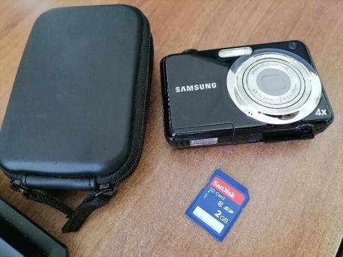 **WEEKENED SPECIAL*SAMSUNG ES13 DIGITAL CAMERA IN CARRY CASE AND MEMORY CARD*NOT TESTED*