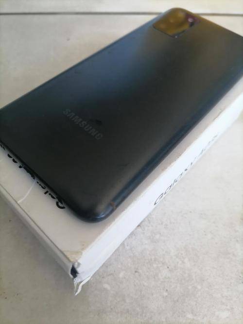 *VALENTINES DEAL*PREOWNED SAMSUNG GALAXY A03S*32GB TRIPPLE CAMERA IN BOX WITH CHARGER*R3000 RETAIL*