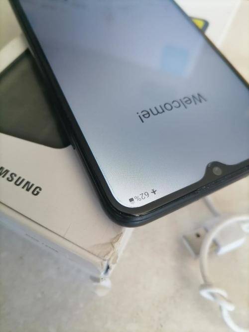 *VALENTINES DEAL*PREOWNED SAMSUNG GALAXY A03S*32GB TRIPPLE CAMERA IN BOX WITH CHARGER*R3000 RETAIL*