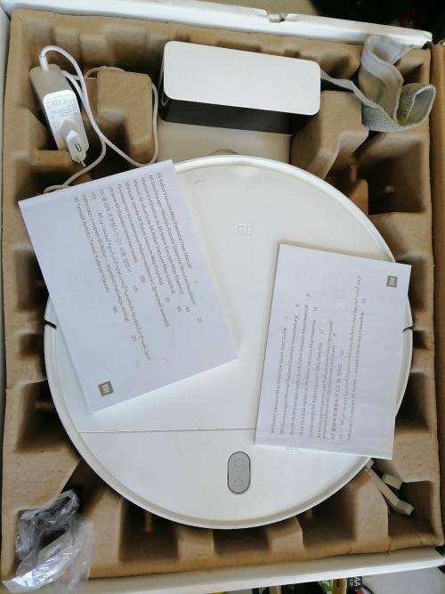 *BARGAIN BUYS**DEMO XIOMI MI ROBOT WIFI VACUUM/MOP IN BOX WITH DOC STATION*R5000 RETAIL**