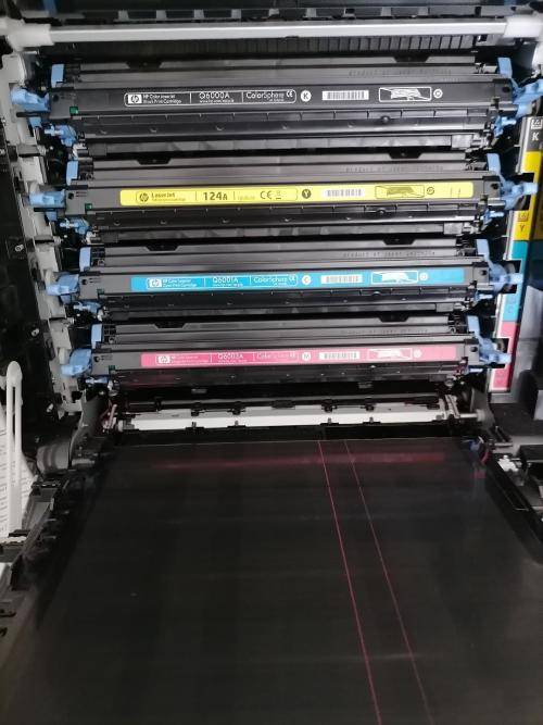 **LIQUIDATION ITEM*HP 1600 COLOR LAZERJET PRINTER WITH TONERS*PRINTS EXCELLENT QUALITY*