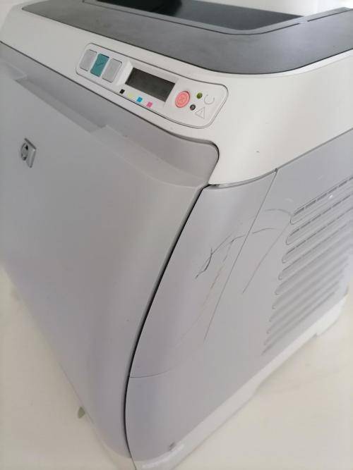 **LIQUIDATION ITEM*HP 1600 COLOR LAZERJET PRINTER WITH TONERS*PRINTS EXCELLENT QUALITY*
