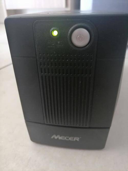 *EASTER SPECIAL*LOADSHEDDING WILL NEVER END*THIS IS A MUST HAVE IN SA *REFURBISHED MECER 650VAS UPS*