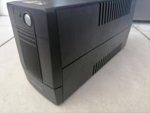 *EASTER SPECIAL*LOADSHEDDING WILL NEVER END*THIS IS A MUST HAVE IN SA *REFURBISHED MECER 650VAS UPS*