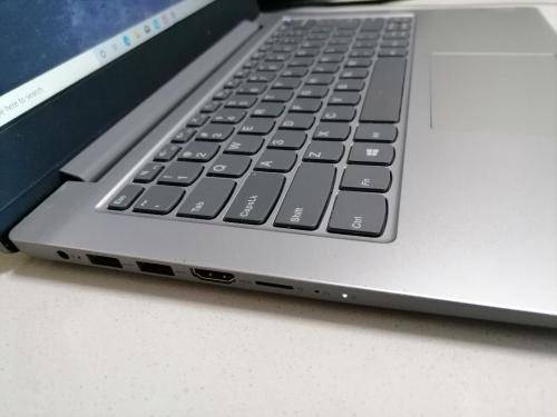 *MONTH END DEALS*LENOVO IDEAPAD 1 N4020 LAPTOP IN BOX WITH ORIGINAL CHARGER*R5000 IN STORE*