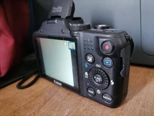 *MONTH END DEALS*CANON POWERSHOT SX170 IS DIGITAL CAMERA+16GB MEMORY CARD+BAG+CHARGER*100%*