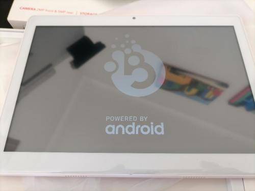 *WOW R30 FREIGHT*BRAND NEW ICASU BUBBLEGUM 10` 3G DUAL SIM TABLET IN BOX*R2600 RETAIL*