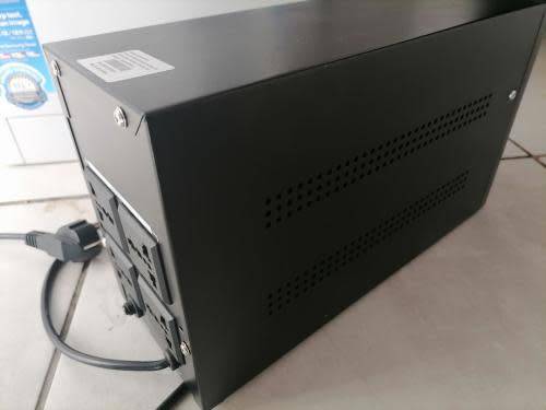 **WOW R30 FREIGHT*TALKS OF STAGE 8 LOADSHEDDING!**BLUE CARBON 1200VA 720W UPS