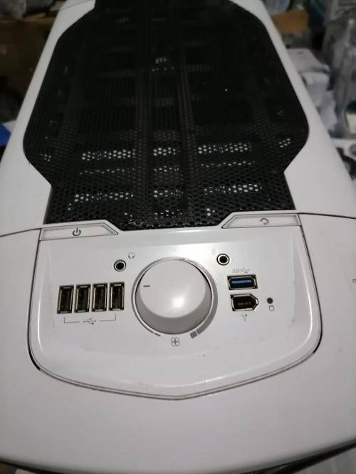 **WOW R30 FREIGHT*MONSTER MACHINE*CORSAIR PC,AMD PHENOM II, 16GB ,MSI GPU,MILITARY CLASS *AS IS**